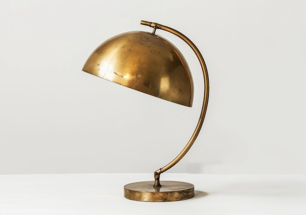 Tischlampe auf weißem Hintergrund