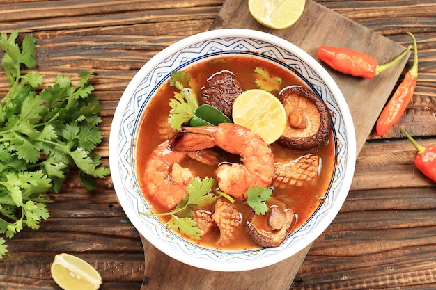 Tom Yum Goong Sopa Picante Comida Tradicional Cocina