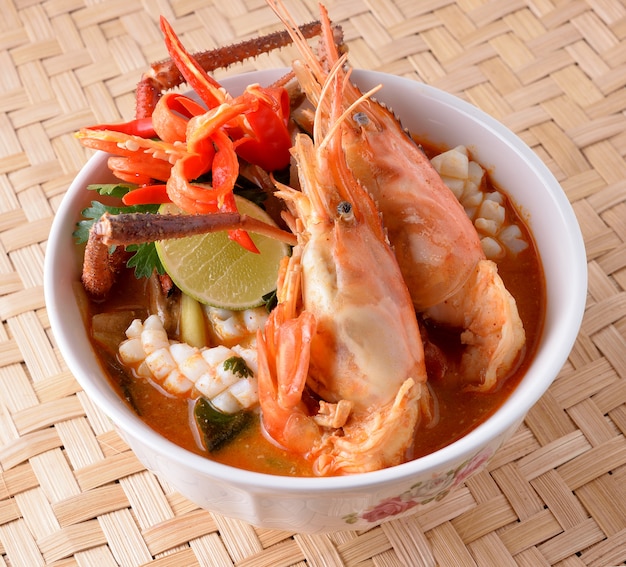 Tom Yum Soup, thailändisches Essen