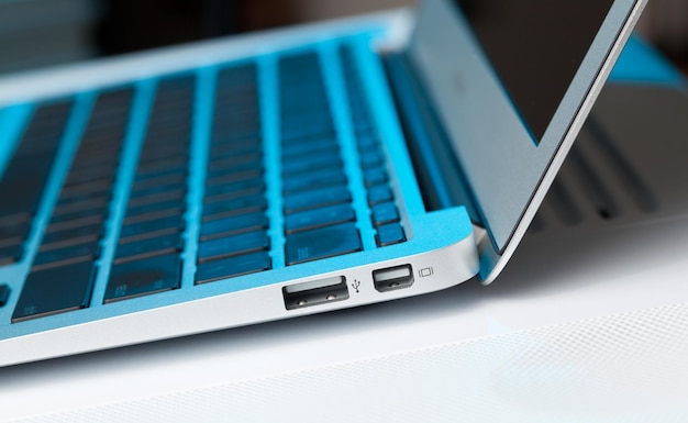 Toma macro de toma USB