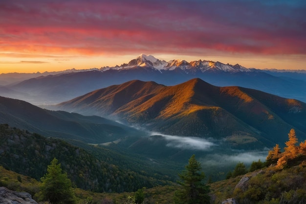 una toma panorámica de un amanecer vibrante sobre una tranquila cordillera