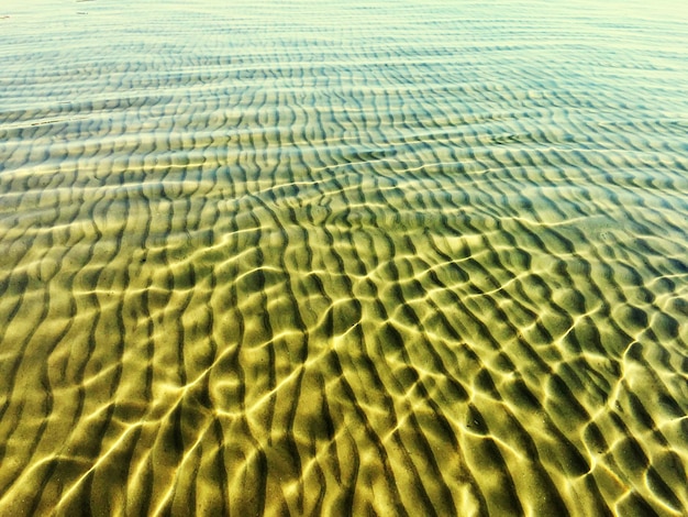 Foto tomada completa del agua ondulada