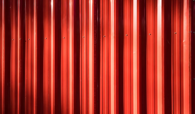 Tomada completa de la pared roja