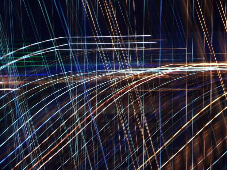 Foto tomada completa de rastros de luz contra el cielo por la noche
