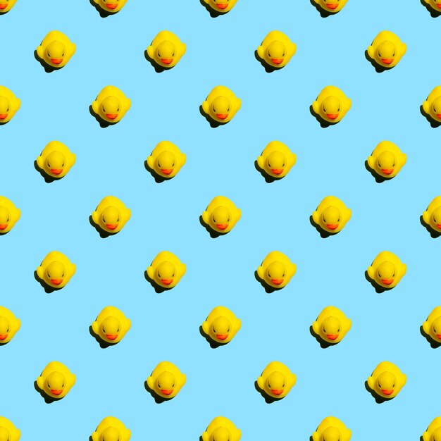 Tomada de cuadro completo de fondo amarillo