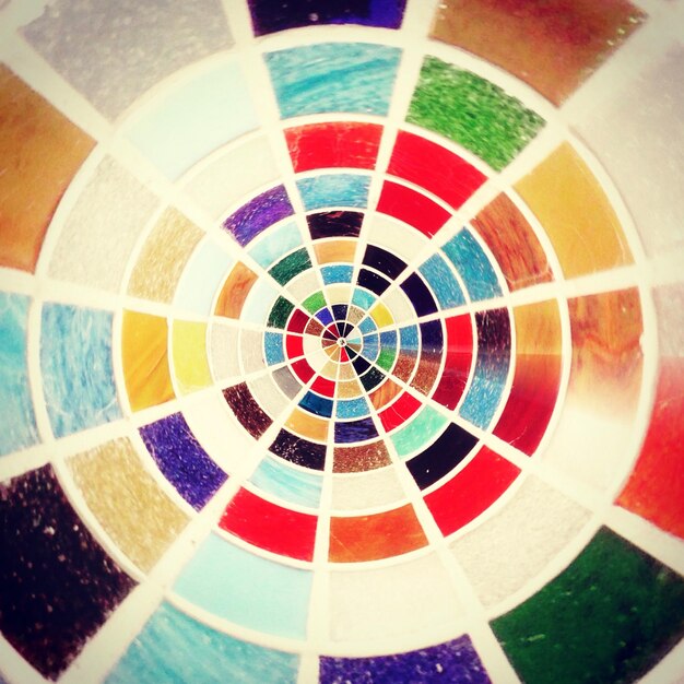 Tomada de cuadro completo de la pared multicolor