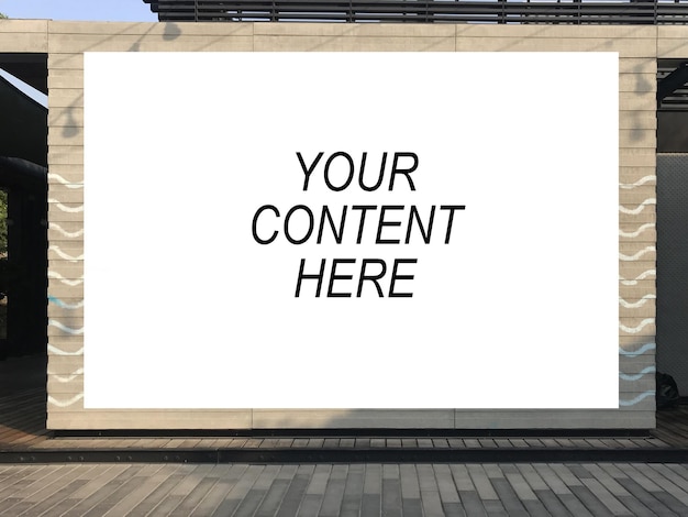 Tomada en primer plano de una pantalla blanca con el texto su contenido aquí