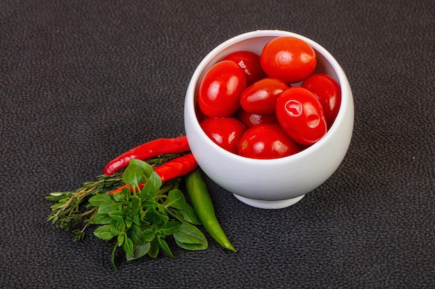 Tomate cereza en vinagre