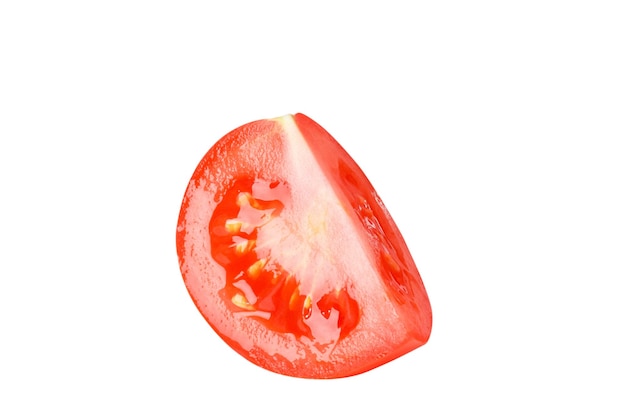 Tomate en cuartos Ángulo de ángulo de tomate jugoso fresco aislado