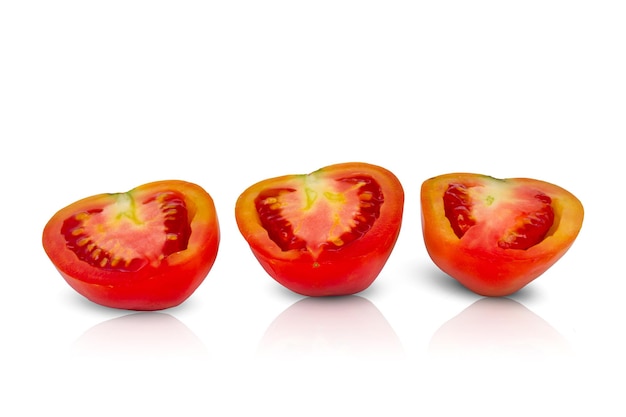 Tomate isoliert weißer Hintergrund. Tomaten-Beschneidungspfad