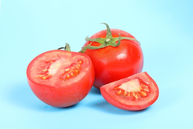 tomate vermelho fresco