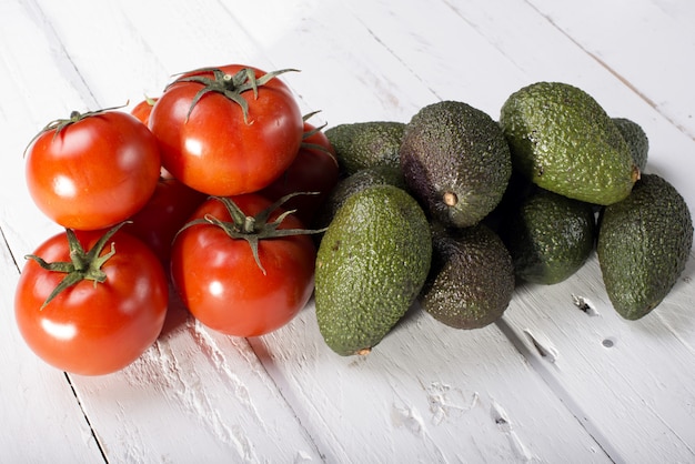 Tomaten mit Anwälten