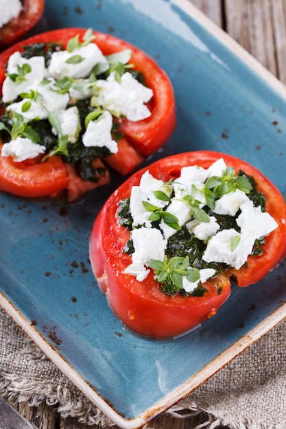 Tomatenscheiben. Imbiss auf Sommerpartys.