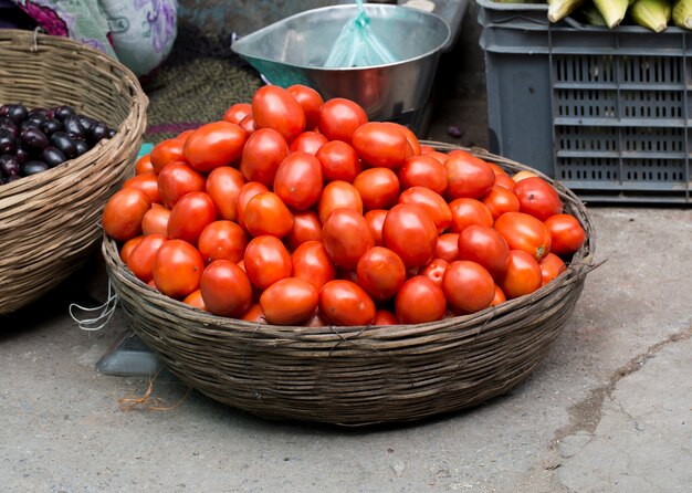 Tomates frescos