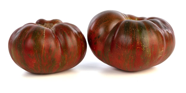 Tomates maduros escuros