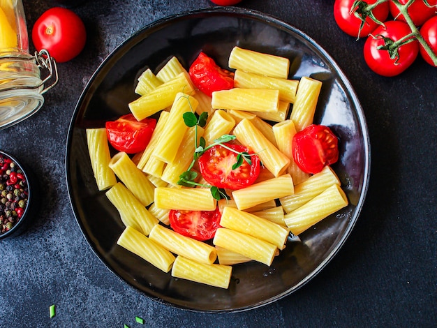 tomates pasta