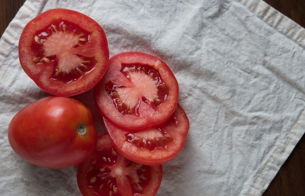 Tomates en rodajas