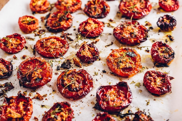 Tomates Secos ao Sol Cozidos com Azeite Alho e Tomilho