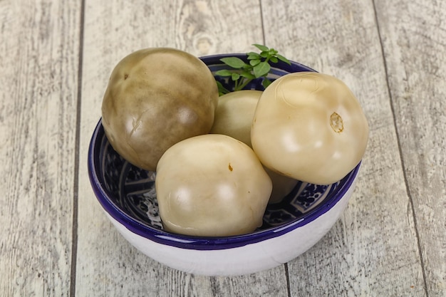 tomates verdes en escabeche