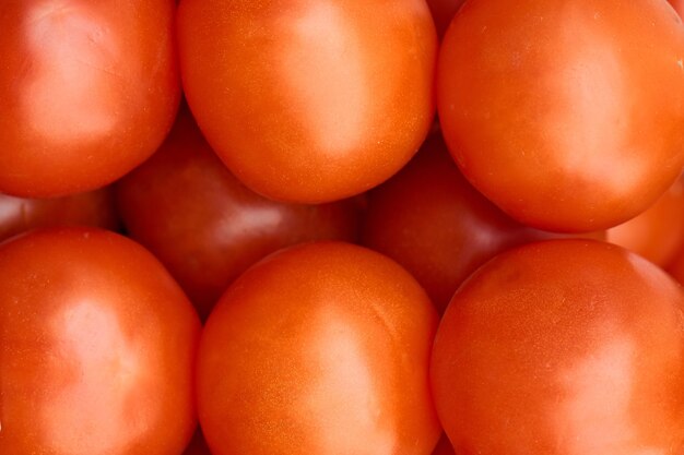 Tomates vermelhos