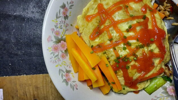 Top Angel, Omurice con una pizca de apio y salsa de tomate 02