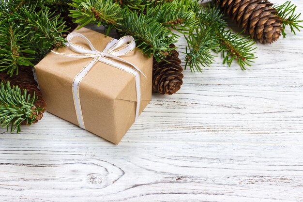 Top-Ansicht von Weihnachts-Hintergrund mit Dekorationen Urlaubs-Neujahrskonzept