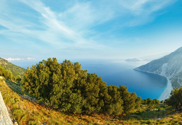 Top-Morgen-Blick auf Myrtos Beach Griechenland Kefalonia