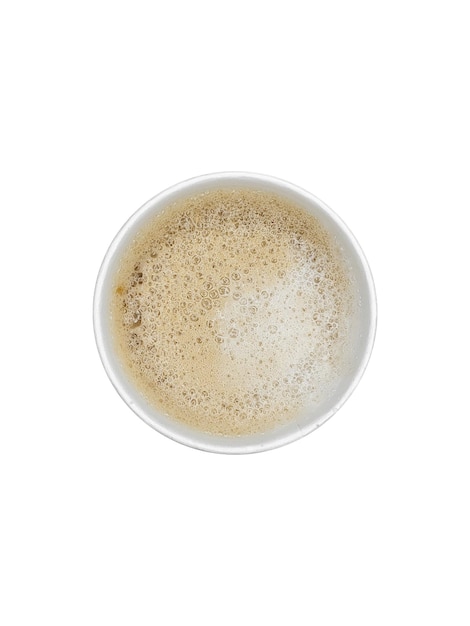 Top-View von weißem Einwegpapier irischer Kaffeetasse mit Schaum ist auf weißem Hintergrund isoliert