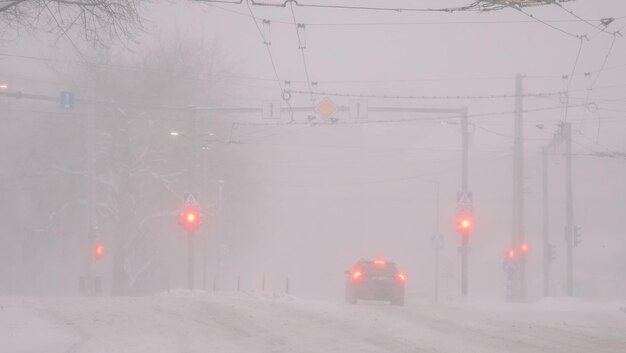 Tormenta de nieve y mucho tráfico