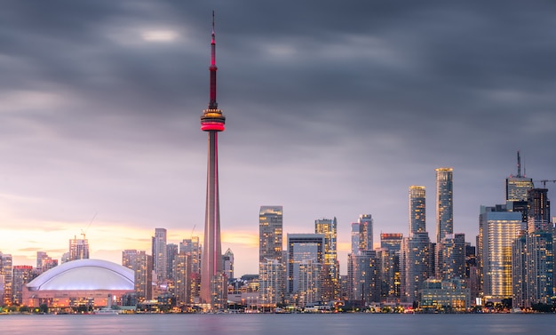 Toronto-Stadtskyline nachts, Ontario, Kanada