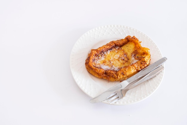 Torrada francesa frita Torrijas Típico doce espanhol da Páscoa Fotografia vertical e foco seletivo