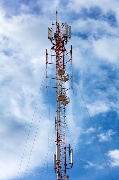 Torre de antena celular