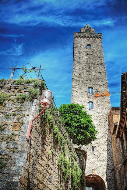 Torre antiga em San Gimignano Itália