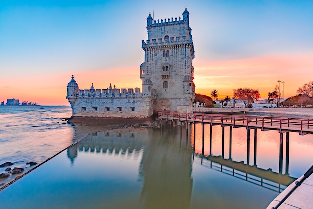 Torre de Belem en Lisboa al atardecer, Portugal