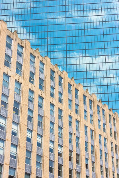 Torre de cristal en el centro de la ciudad de Boston