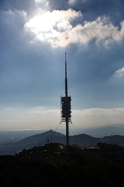 Torre de TV Teletower Torre de Collserola em Barcelona, Espanha