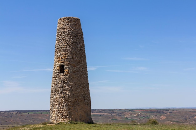 Foto torre de vigia islâmica de tin 10o-11o séculos rello soria espanha