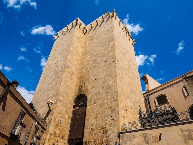 Torre do elefante HDR em Cagliari