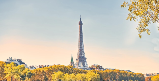 Torre eiffel e panorama de paris