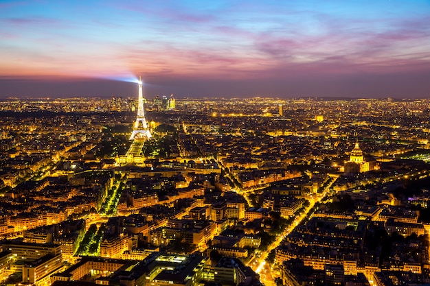 Torre Eiffel em Paris