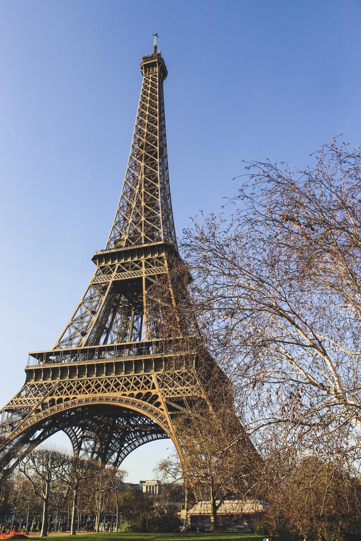 Torre Eiffel en París Francia Postal de París