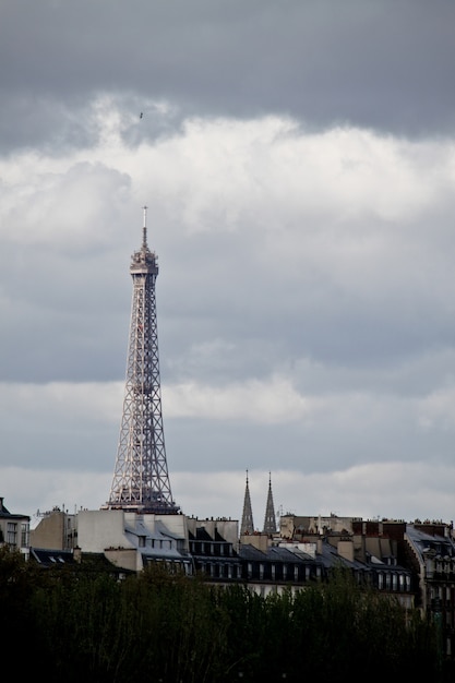 La Torre Eiffel, el viaje más famoso del mundo de París, francés