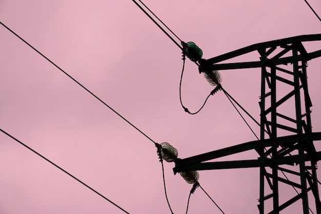 Foto torre de electricidad en el cielo