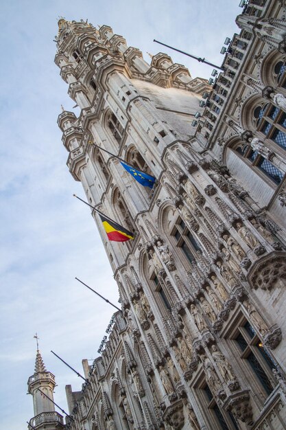 Torre frontal de la Maison du Roi en la Grand Place, Bruselas