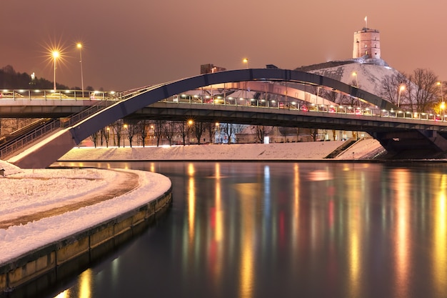 Torre gediminas e ponte mindaugas, vilnius