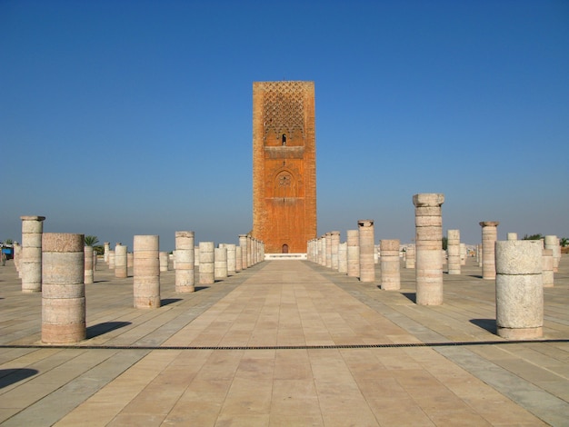 Foto la torre hassan, rabat, marruecos