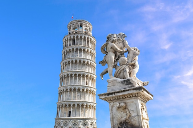 La torre inclinada de Pisa, Toscana, Italia.