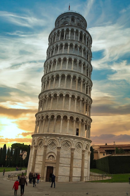 Torre inclinada de Pisa