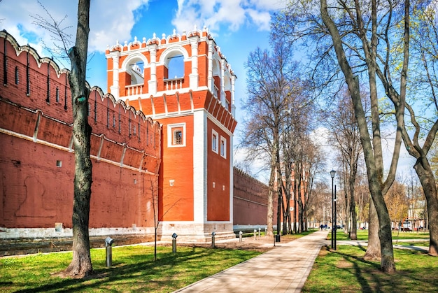 Torre Leste Nº 1 Torre do Mosteiro Donskoy Moscou