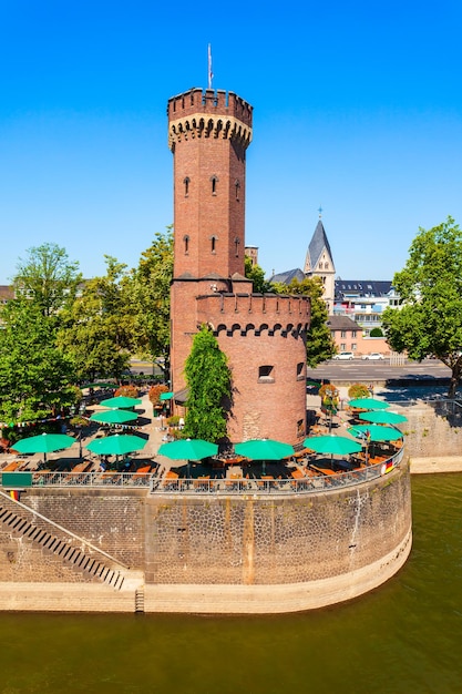 Torre Malakoffturm en Rheinauhafen Colonia